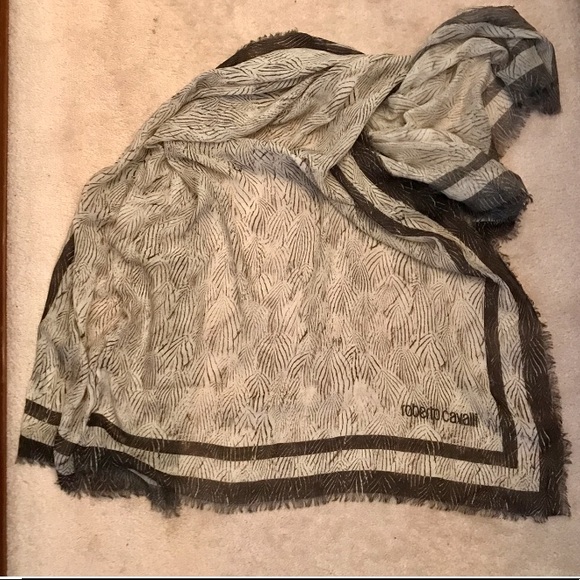 Roberto Cavalli NWT scarf - Picture 5 of 6